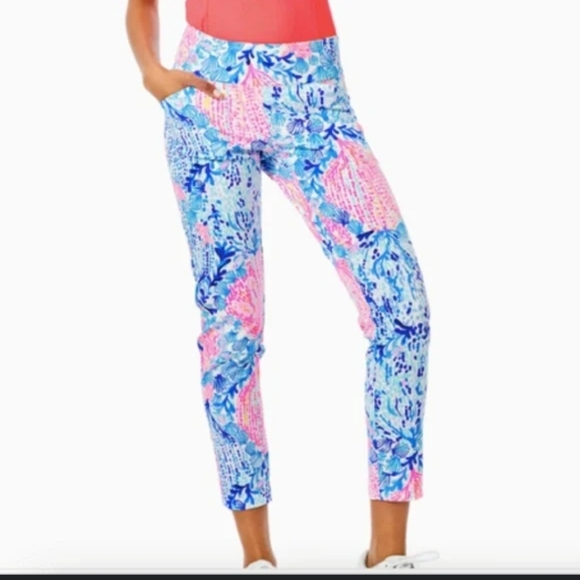 Lilly Pulitzer Corso Kick Flare Pant UPF 50+ in Bamboo Green Open Butterfly Pattern